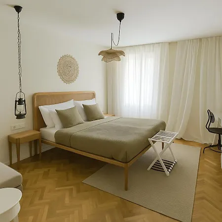 Habitación en casa particular Stone House 4m - Premium Old Town Escape By The Sea With 3 Ensuites & Rooftop Terrace